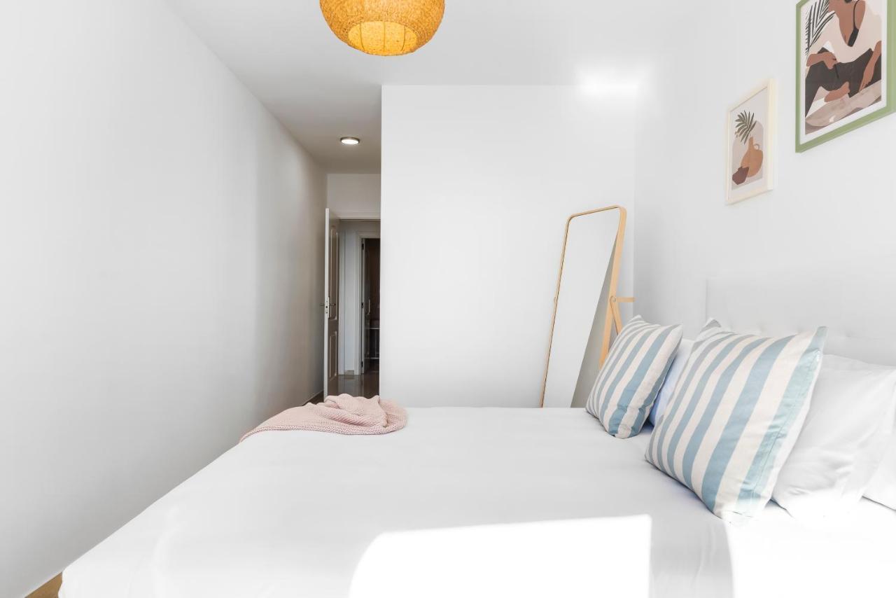 La Nea Beach Apartment Radazul Екстер'єр фото